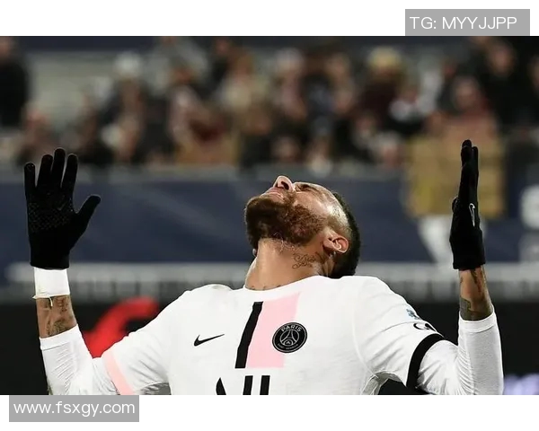 内马尔伤后复出法甲巴黎圣日耳曼期待他的加入助力球队夺冠 内马尔伤后复出法甲巴黎圣日耳曼期待他的加入助力球队夺冠